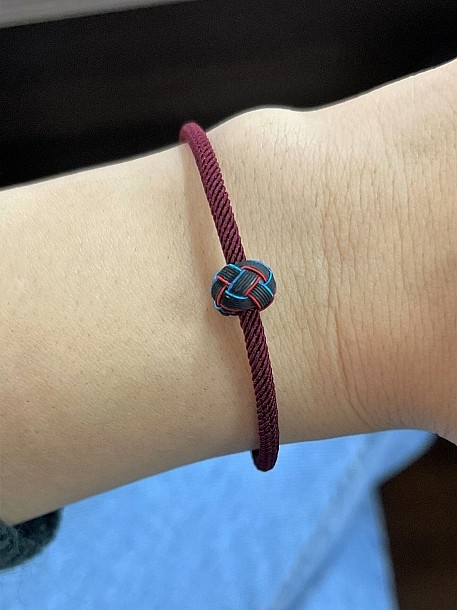 Bordo Mavi Oksitli Gümüş Kazaziye Örme Top Detaylı Trabzon Spor Taraftar Bilekliği