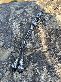 Gümüş Kazaziye Çiçek Boncuk Detaylı Tesbih Püskülü