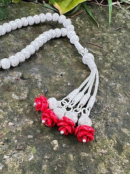 Gümüş Kazaziye El İşçiliği Kırmızı Gül Detaylı Dört Sallantılı Orta Boy Tesbih- Hediyelik- Özel Ürün