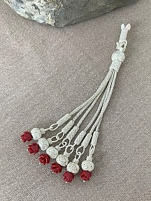 Gümüş Kazaziye El Örgüsü Gül Detaylı Altı Sallantılı Tesbih Püskülü