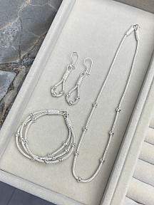 Gümüş Kazaziye Gümüş Rengi Dorika Üçlü Set- Kolye, Küpe Ve Bileklik
