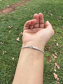 Gümüş Kazaziye Nazar Boncuklu ve Dorika Detaylı Bileklik