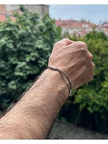 Gümüş Kazaziye Siyah Beyaz Zincir Örgü Detaylı Bileklik