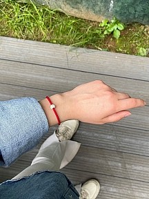 Gümüş Kazaziye Top Detaylı Kırmızı Bileklik