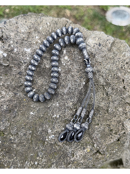 Gümüş Kazaziye Üç Sallantılı Renkli Zirkon Taş Detaylı El Örmesi Bilek Boy Tespih 9x8mm