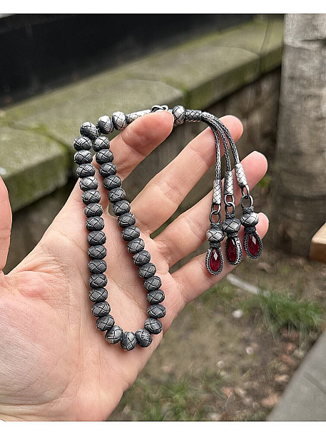 Gümüş Kazaziye Üç Sallantılı Renkli Zirkon Taş Detaylı El Örmesi Bilek Boy Tespih 9x8mm