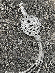 Kazaziye Aşk Düğümü Ve Zirkon Taş Detaylı Üç Sallantılı Gümüş Tesbih Püskülü