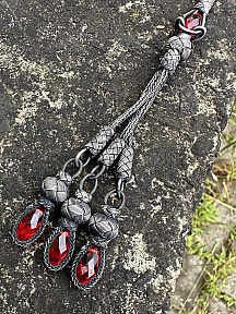 Kırmızı Kristal Taşlı Oksitli Üçlü Gümüş Tesbih Püskülü PUS303