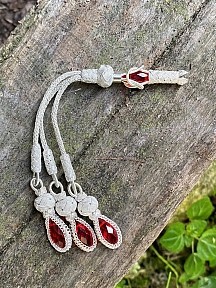 Kırmızı Kristal Taşlı Üçlü Gümüş Tesbih Püskülü
