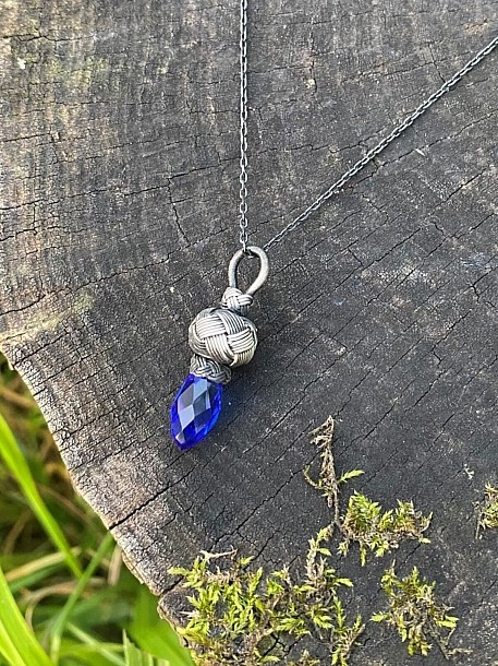 Mavi Taşlı Oksitli Gümüş Kazaziye Kolye