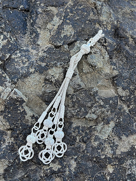 Prestijin Yeni Adı: 999 Ayar Gümüş Şahinbey & Şems Düğümü Tesbih Püskülü