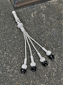 Renkli Gül Detaylı Dört Sallantılı Gümüş Kazaziye El Örmesi Dörtlü Tesbih Püskülü - Trabzon İşçilik