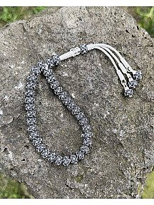 Gümüş Kazaziye El Örgüsü Orta Boy Renkli Top Detaylı Gümüş Kazaz Tesbih