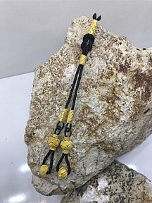 Yaldız Siyah Kombinli Top Sallantılı Ikili Püskül