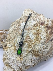 Yeşil Taşlı Kısa Oksitli Gümüş Tesbih Püskülü