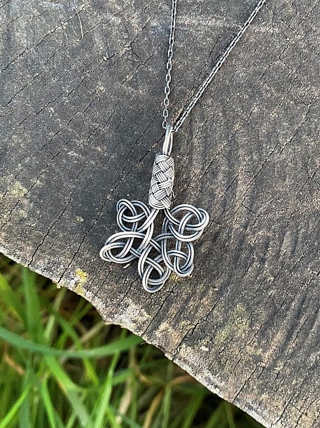 Yıldız Düğümü Oksitli Gümüş Kazaziye Kolye